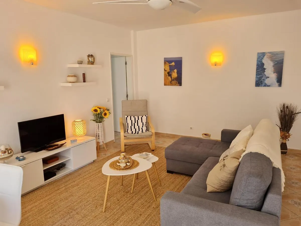 Apartment Lorarno, 5 Minuten Vom Strand Carvoeiro  Portugal