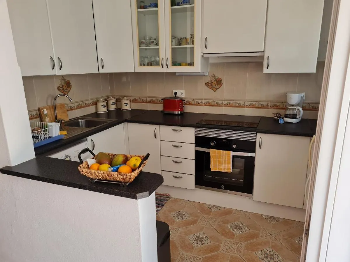 Apartment Lorarno, 5 Minuten Vom Strand Carvoeiro